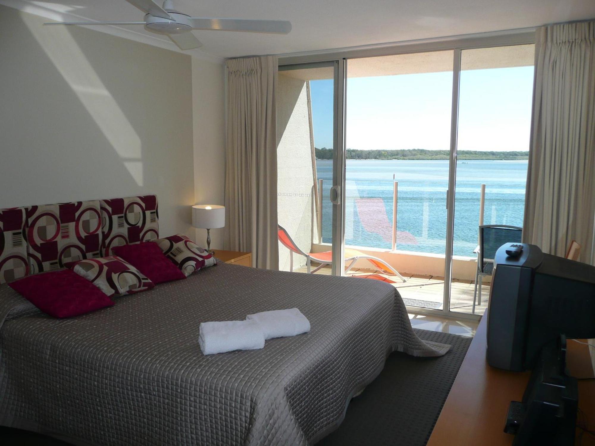 Noosa Harbour Resort Екстер'єр фото